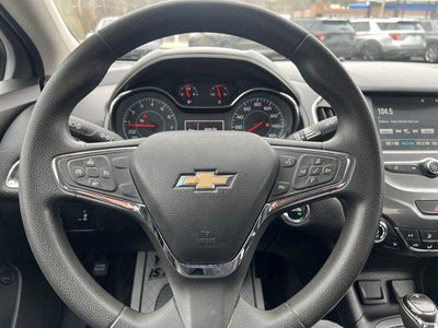 2017 Chevrolet Cruze Sedan LT (Automatic)