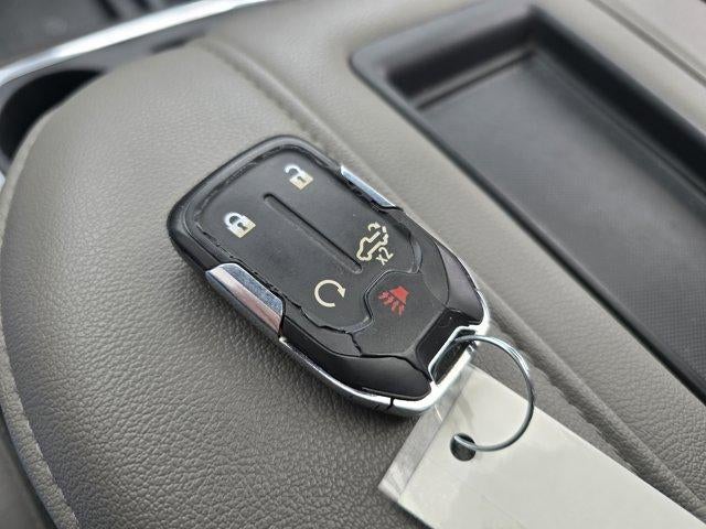 2016 Chevrolet Silverado 1500 Double Cab Standard Box 4-Wheel Drive Custom