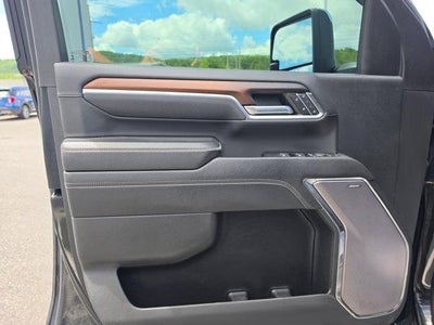 2024 GMC Sierra 2500 HD Crew Cab Standard Box 4-Wheel Drive Denali