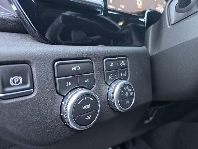 2026 GMC Sierra 1500 Crew Cab Short Box 4-Wheel Drive Elevation 3SB