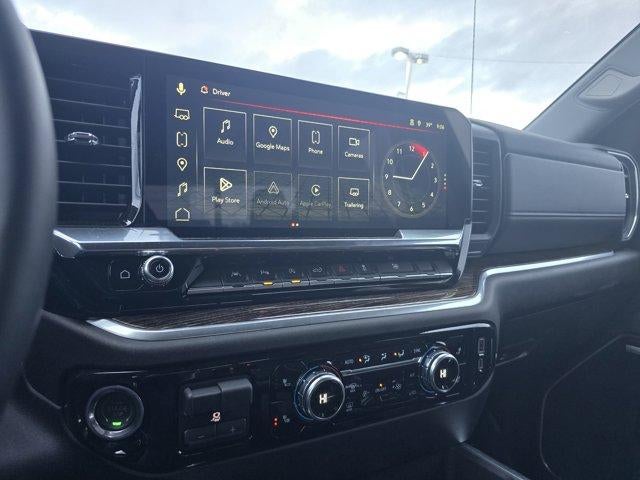 2026 GMC Sierra 1500 Crew Cab Short Box 4-Wheel Drive Elevation 3SB