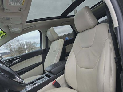 2022 Ford Edge Titanium AWD
