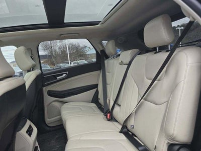 2022 Ford Edge Titanium AWD