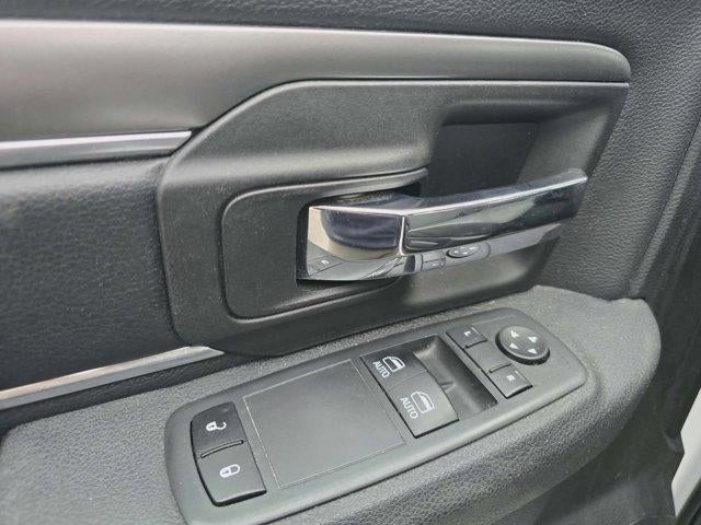 2021 RAM 1500 Classic Tradesman 4x2 Reg Cab 6'4" Box