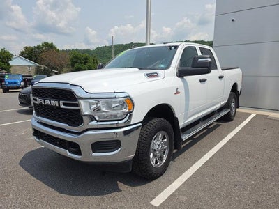 2023 RAM 2500 Tradesman 4x4 Crew Cab 6'4" Box