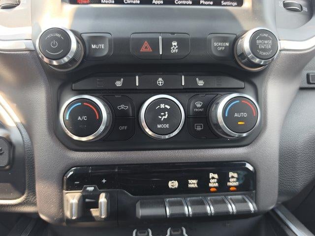 2019 RAM 2500 Big Horn 4x4 Crew Cab 6'4" Box