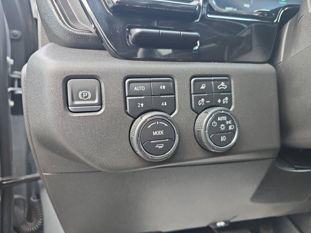 2023 Chevrolet Silverado 1500 Crew Cab Short Box 4-Wheel Drive ZR2