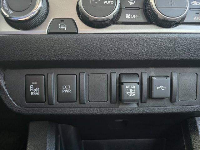 2023 Toyota Tacoma 4WD 4WD Trail Edition Double Cab 5' Bed V6 AT (Natl)