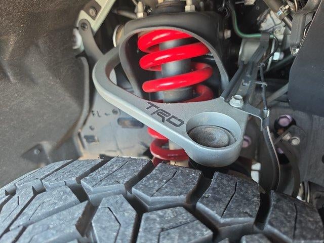 2023 Toyota Tundra 4WD 4WD SR5 CrewMax 5.5' Bed (SE)