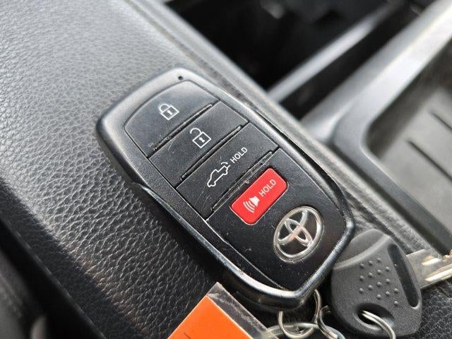 2023 Toyota Tundra 4WD 4WD SR5 CrewMax 6.5' Bed (Natl)