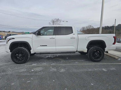 2023 Toyota Tundra 4WD 4WD SR5 CrewMax 6.5' Bed (Natl)