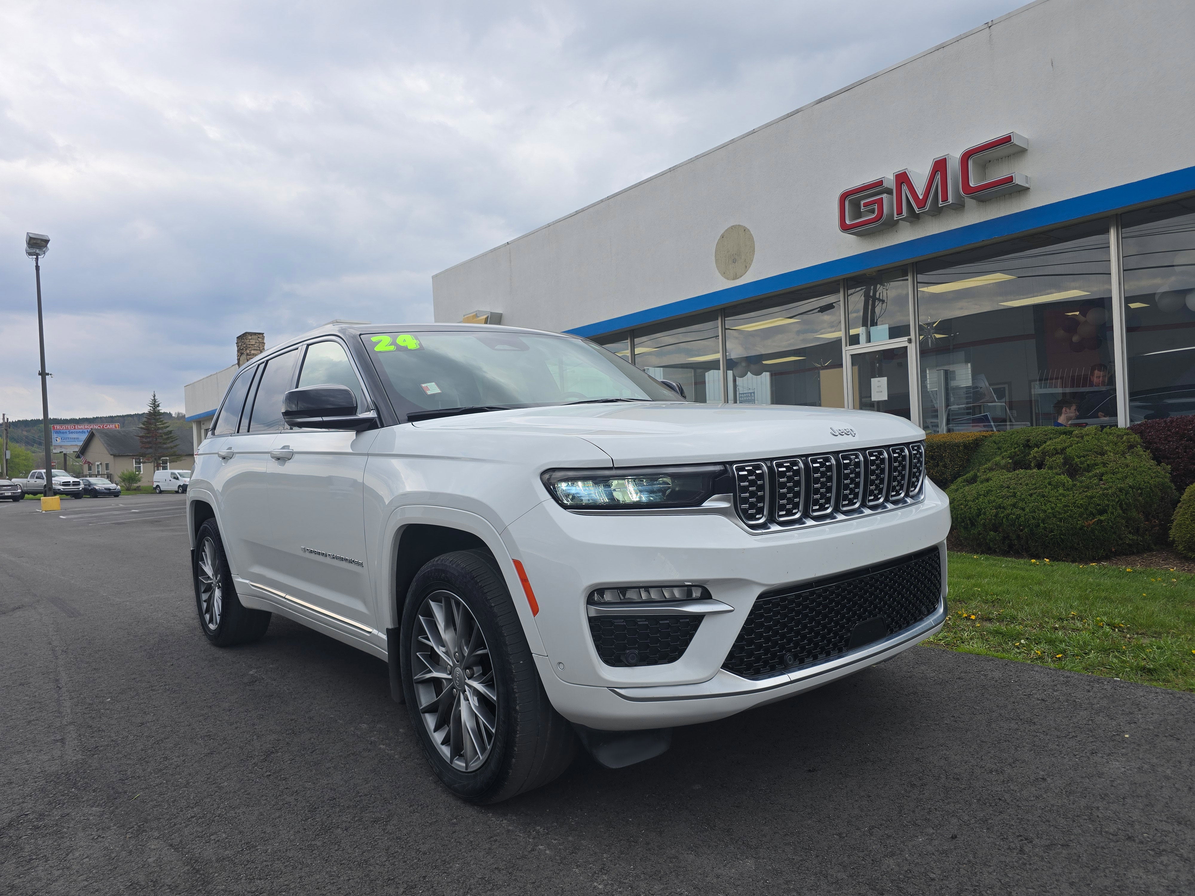 2024 Jeep Grand Cherokee Summit