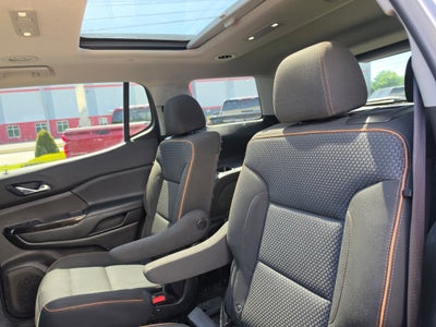 2021 GMC Acadia AT4