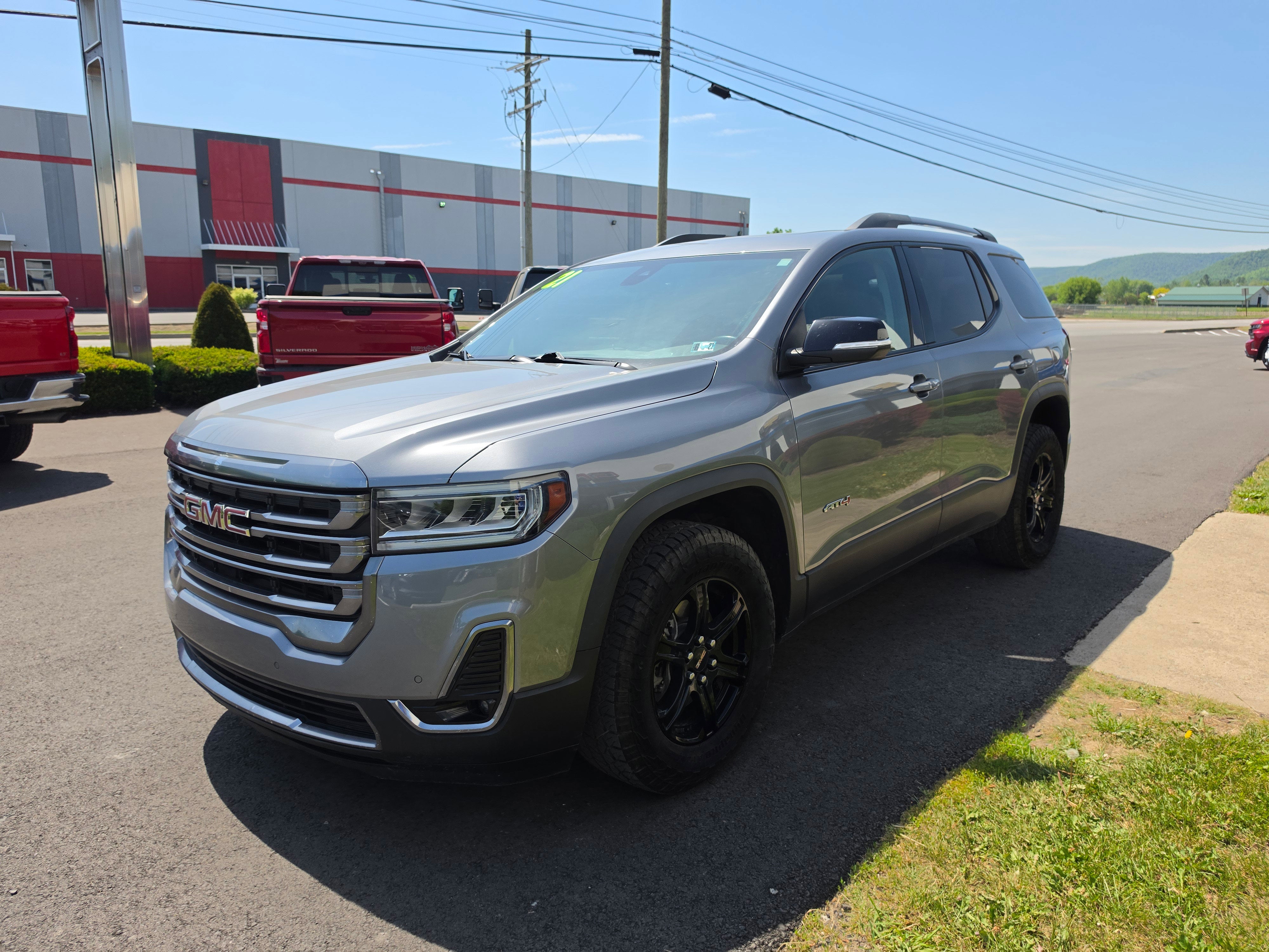 2021 GMC Acadia AT4