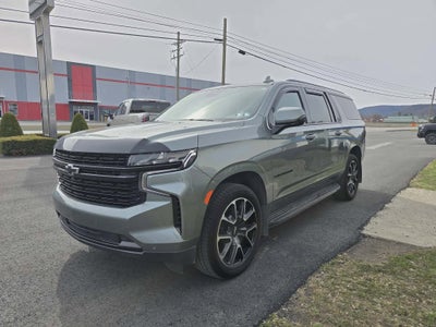 2023 Chevrolet Suburban RST