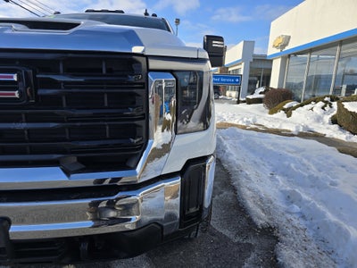 2024 GMC Sierra 2500 HD Pro