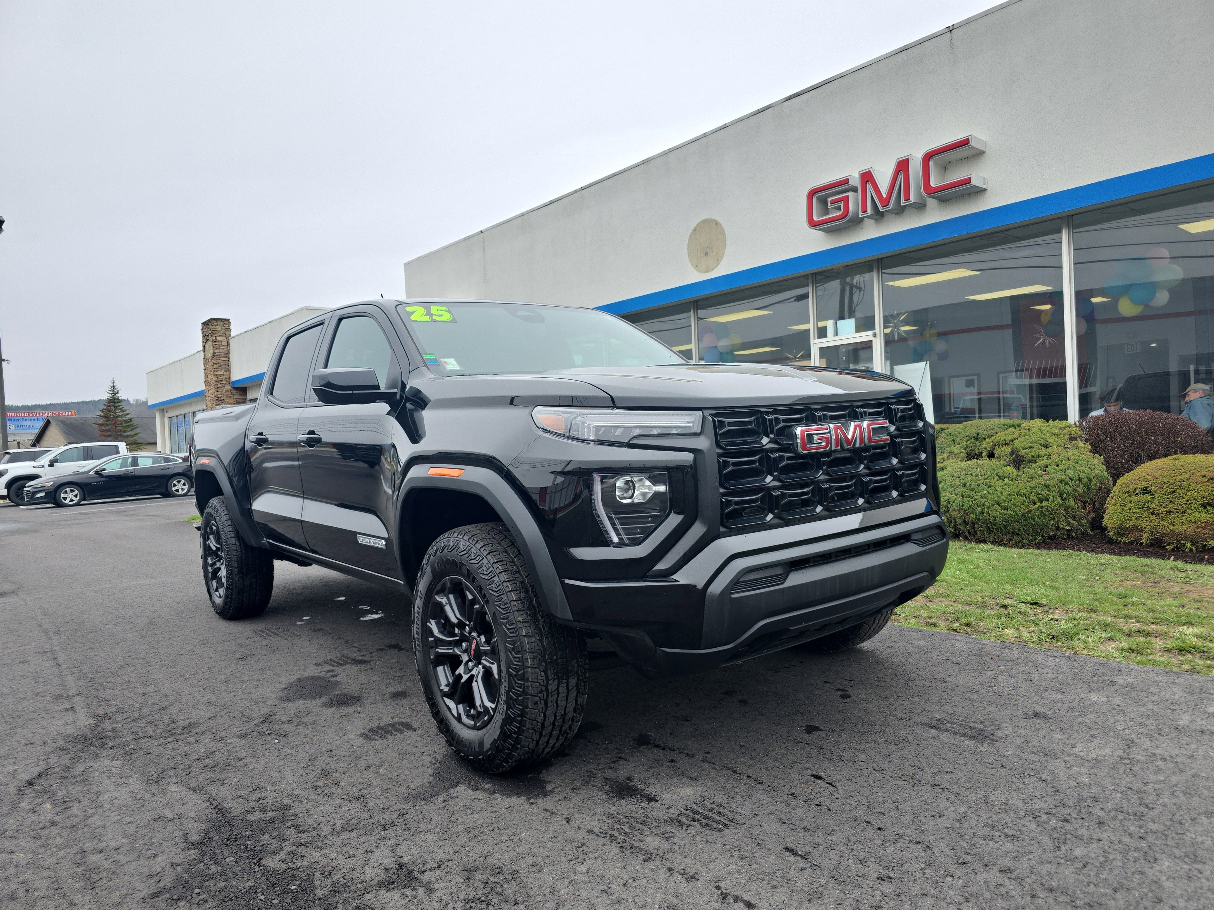 2025 GMC Canyon Elevation