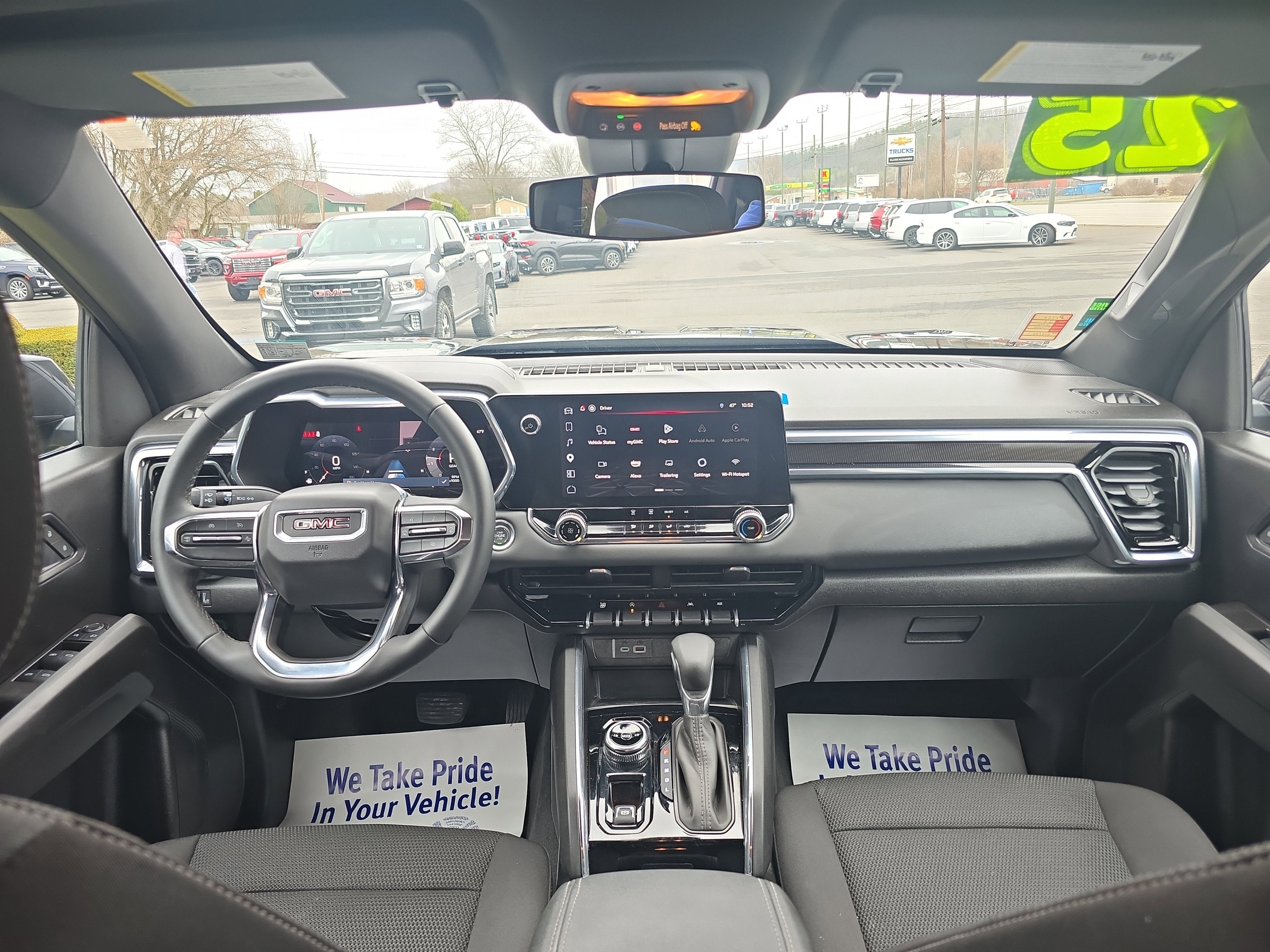 2025 GMC Canyon Elevation