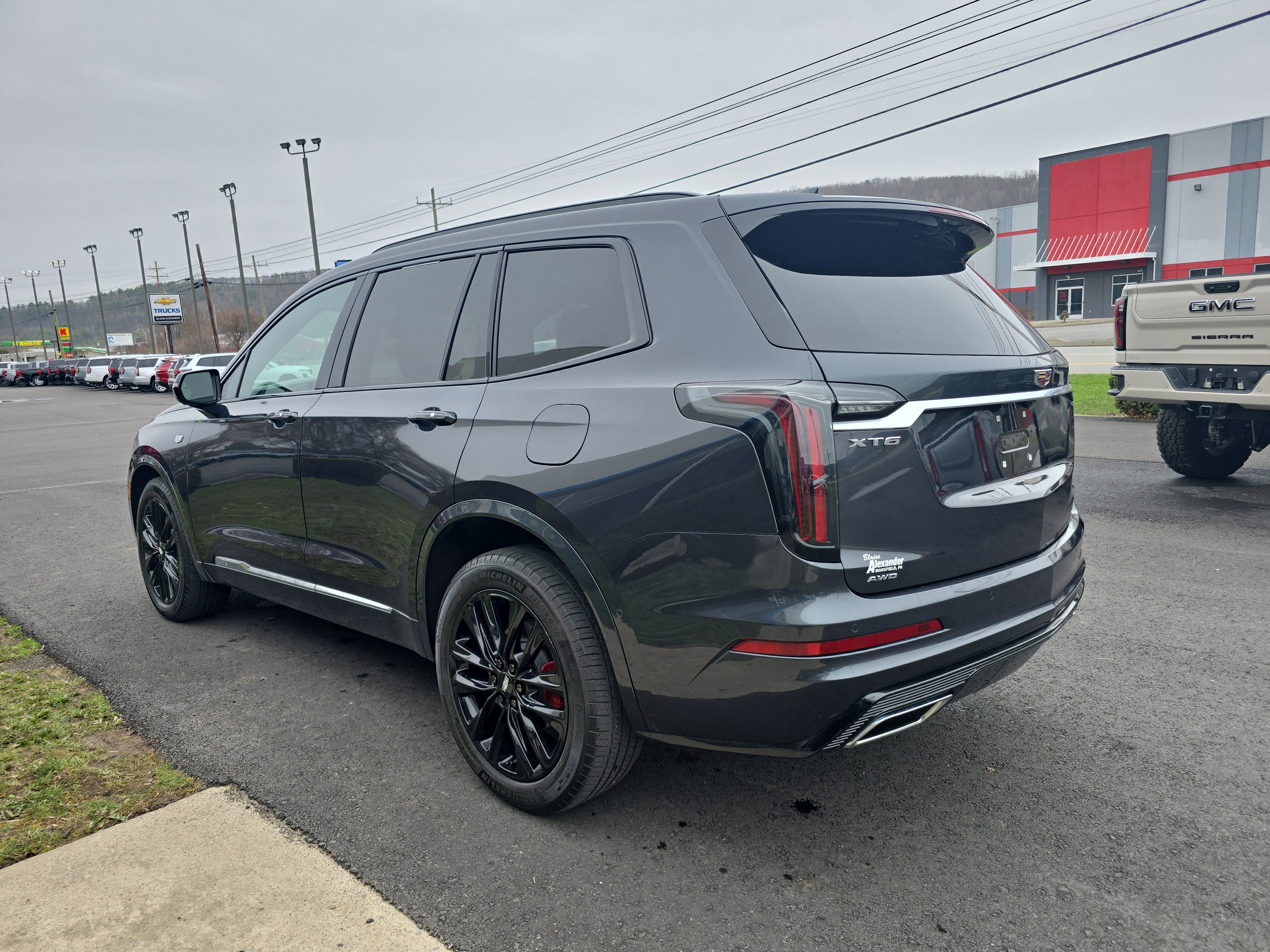 2023 Cadillac XT6 Sport