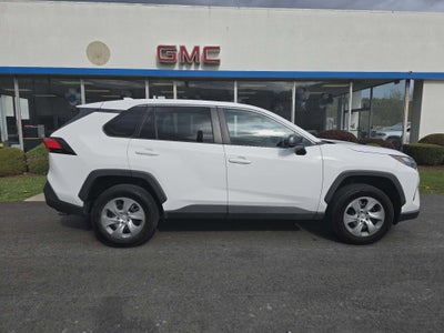 2023 Toyota RAV4 LE