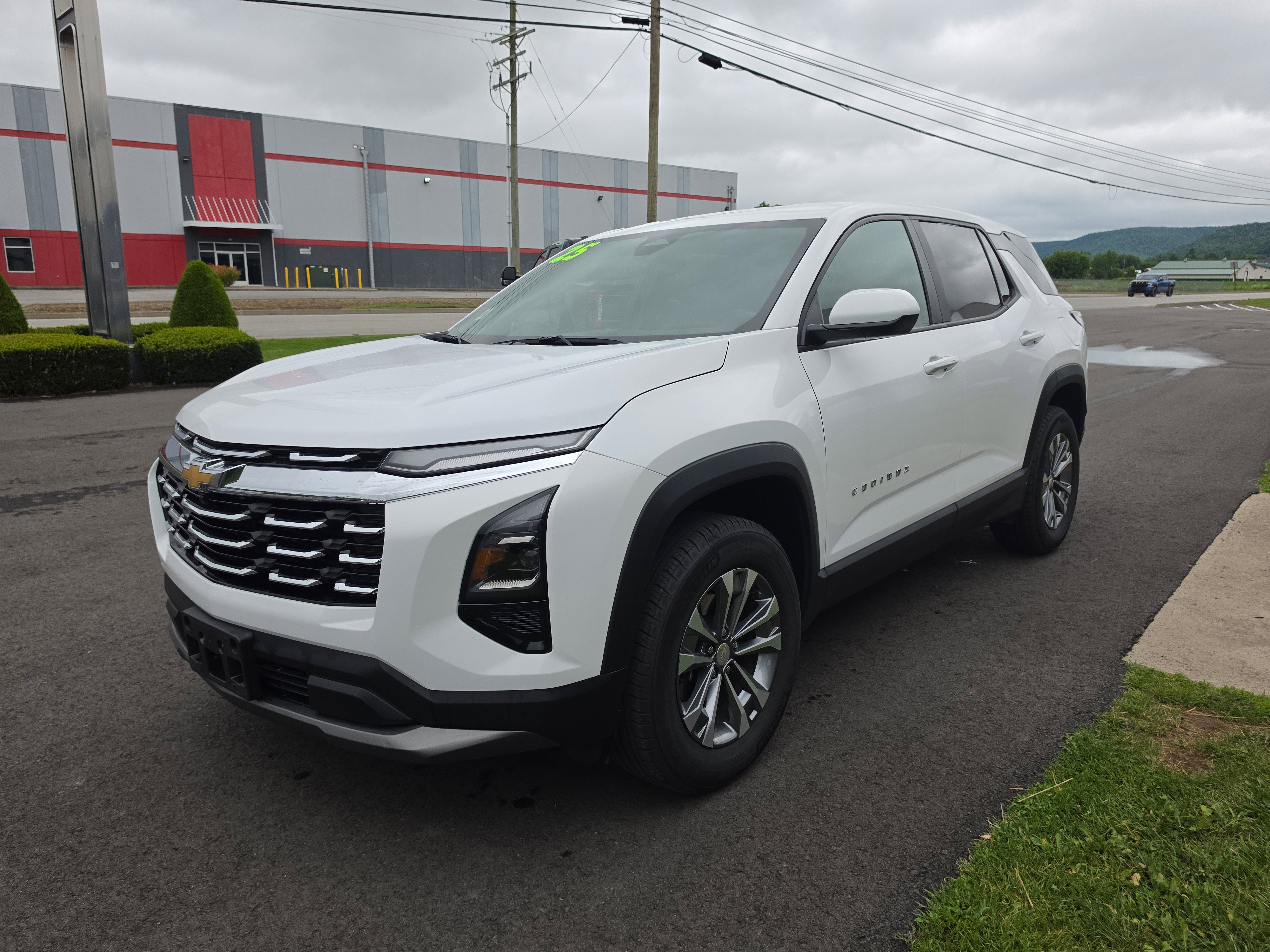 2025 Chevrolet Equinox LT