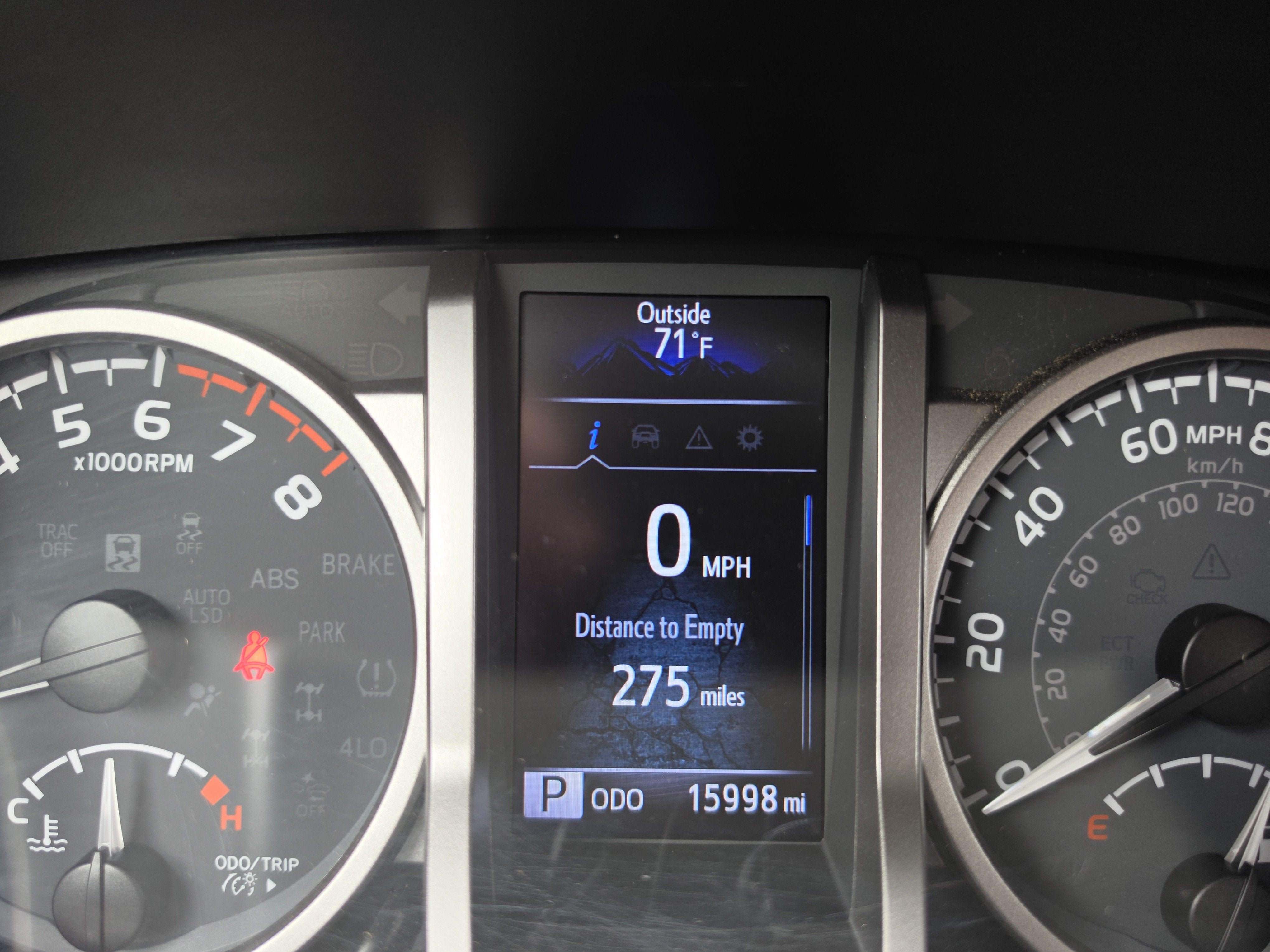 2022 Toyota Tacoma 4WD SR