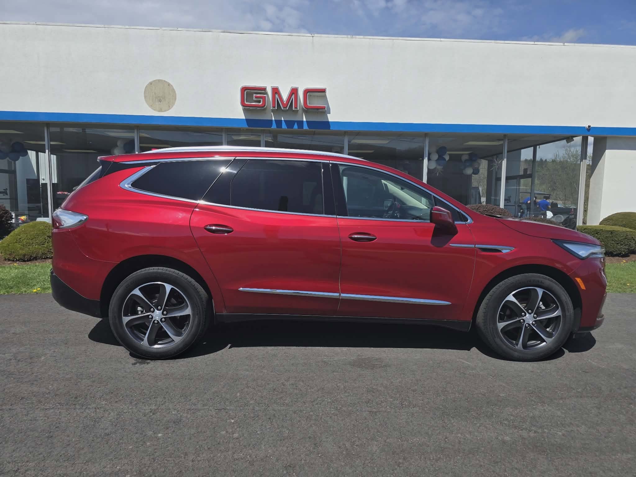 2023 Buick Enclave Essence