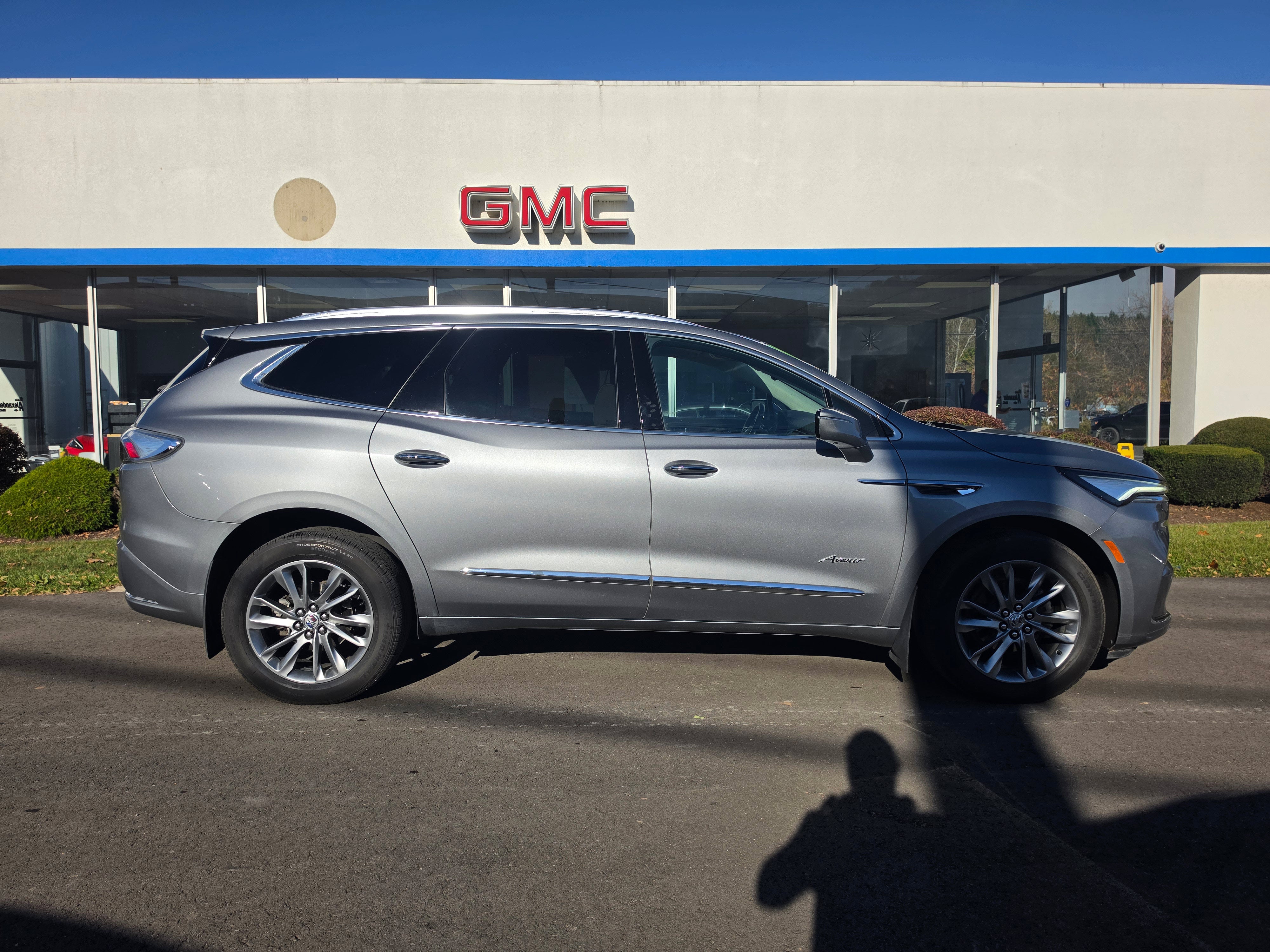 2024 Buick Enclave Avenir