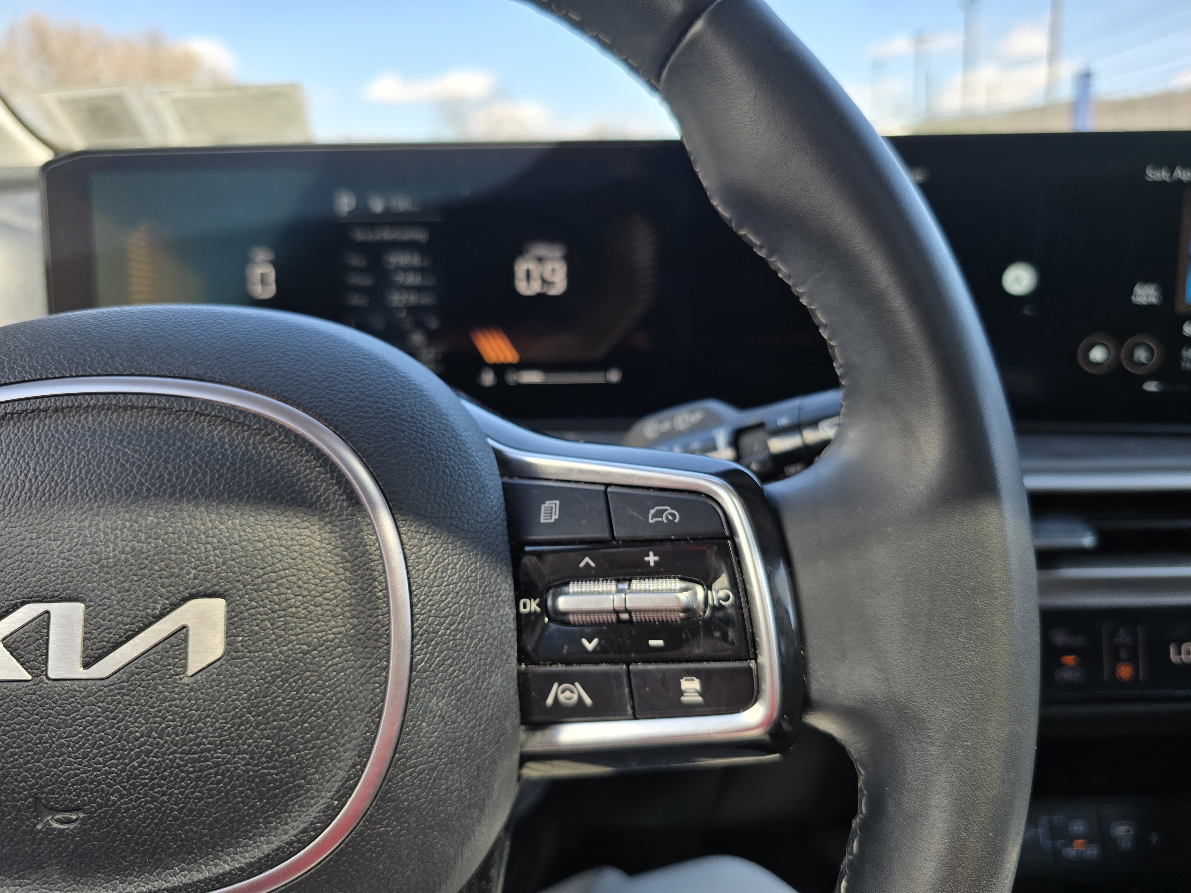 2024 Kia Sorento X-Line EX