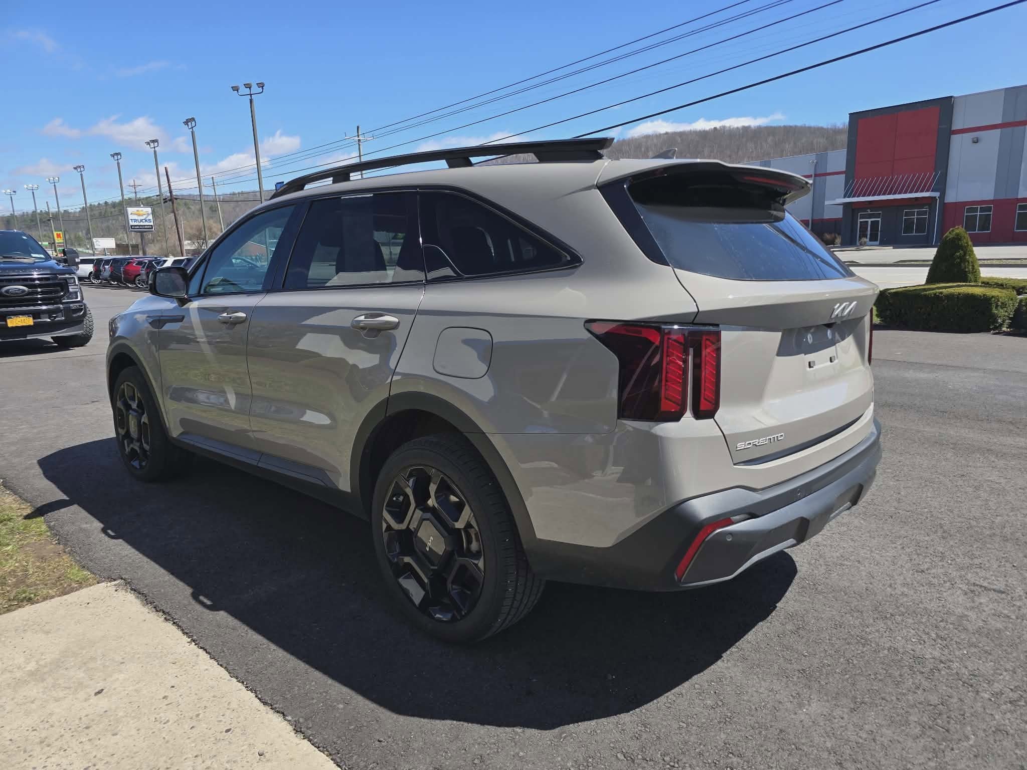 2024 Kia Sorento X-Line EX