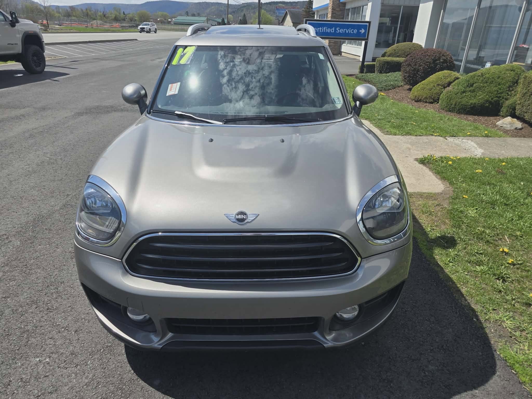 2017 MINI Countryman Cooper