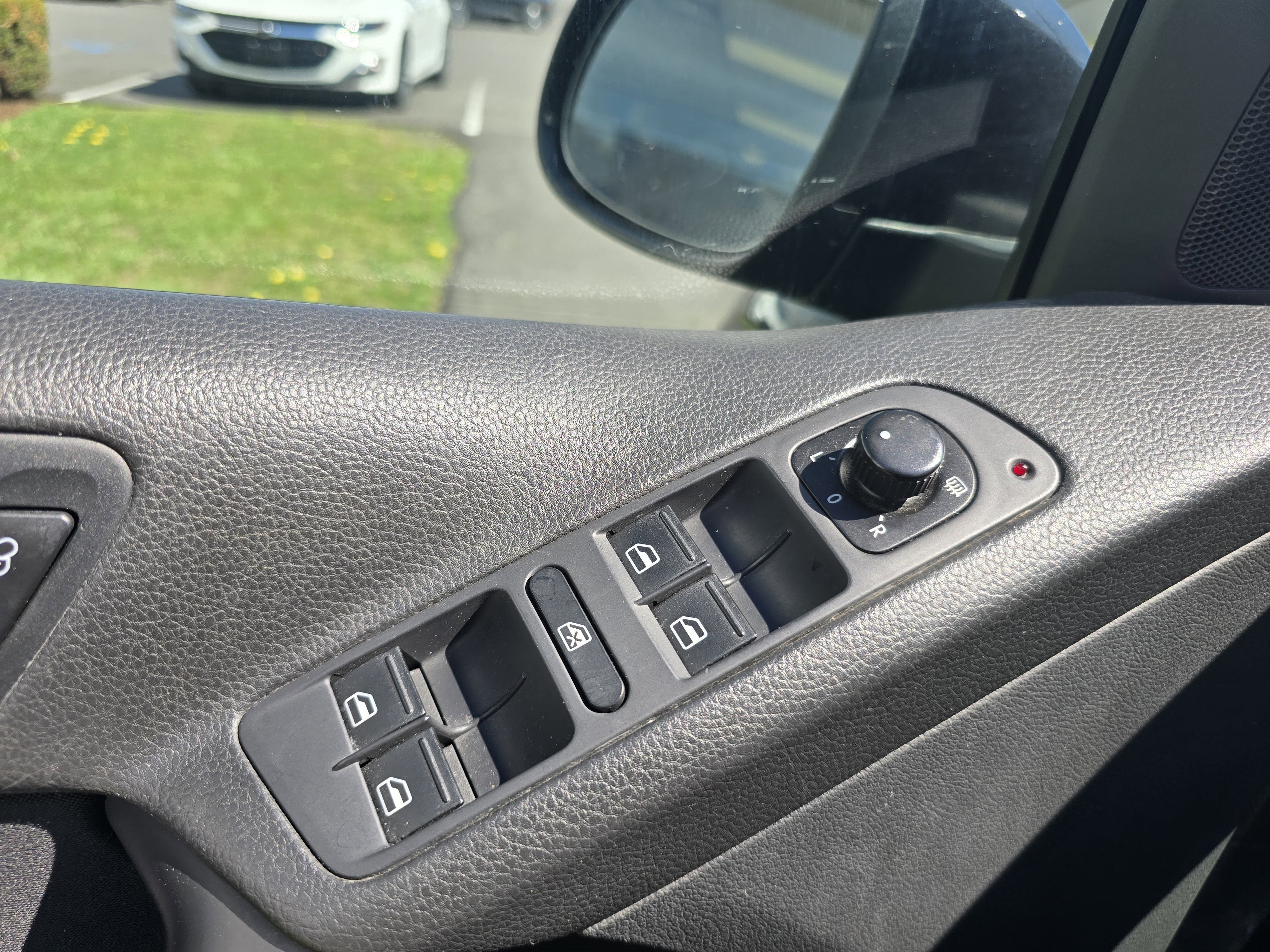 2013 Volkswagen Tiguan S