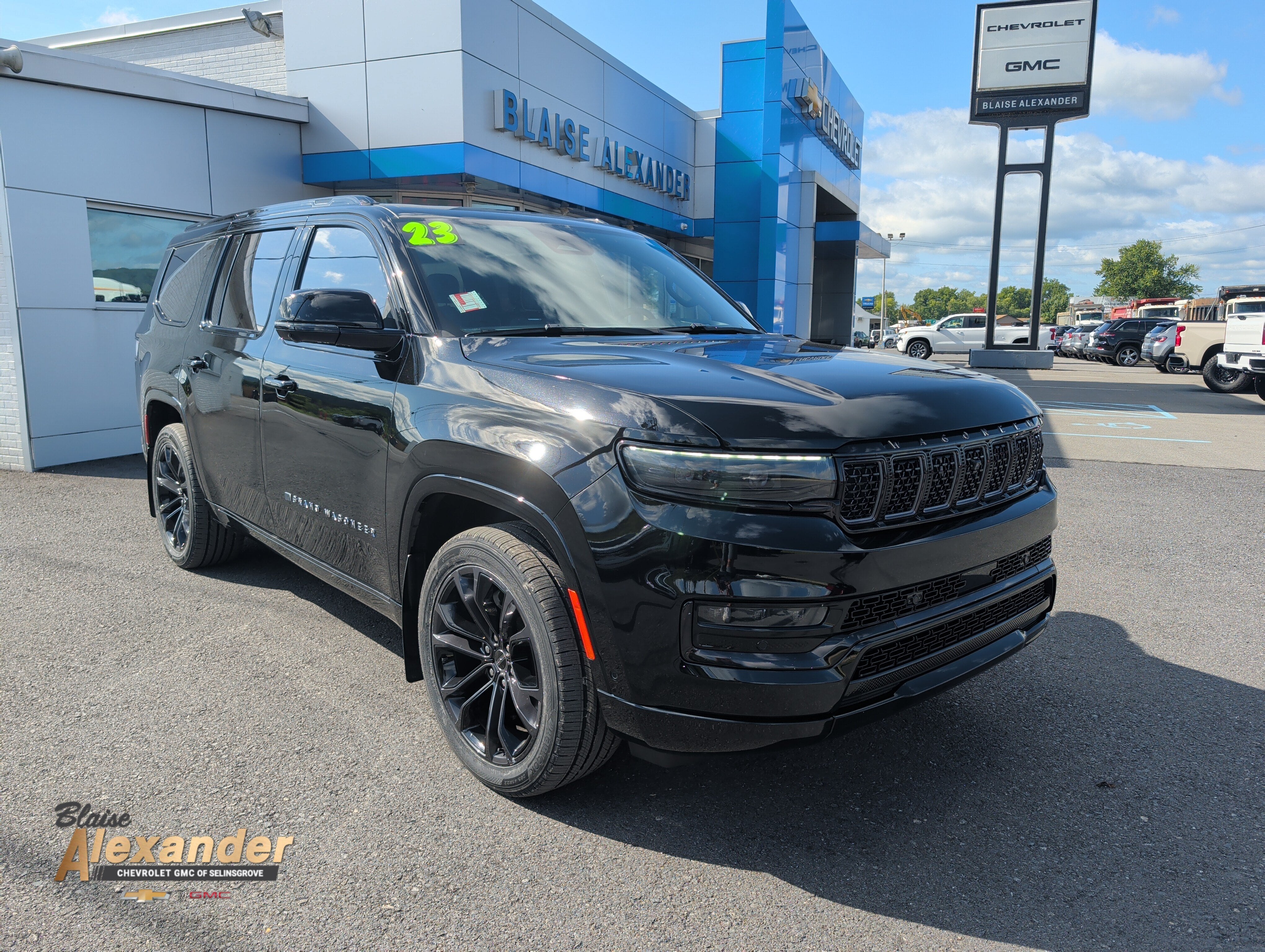 2023 Jeep Grand Wagoneer Series II Obsidian