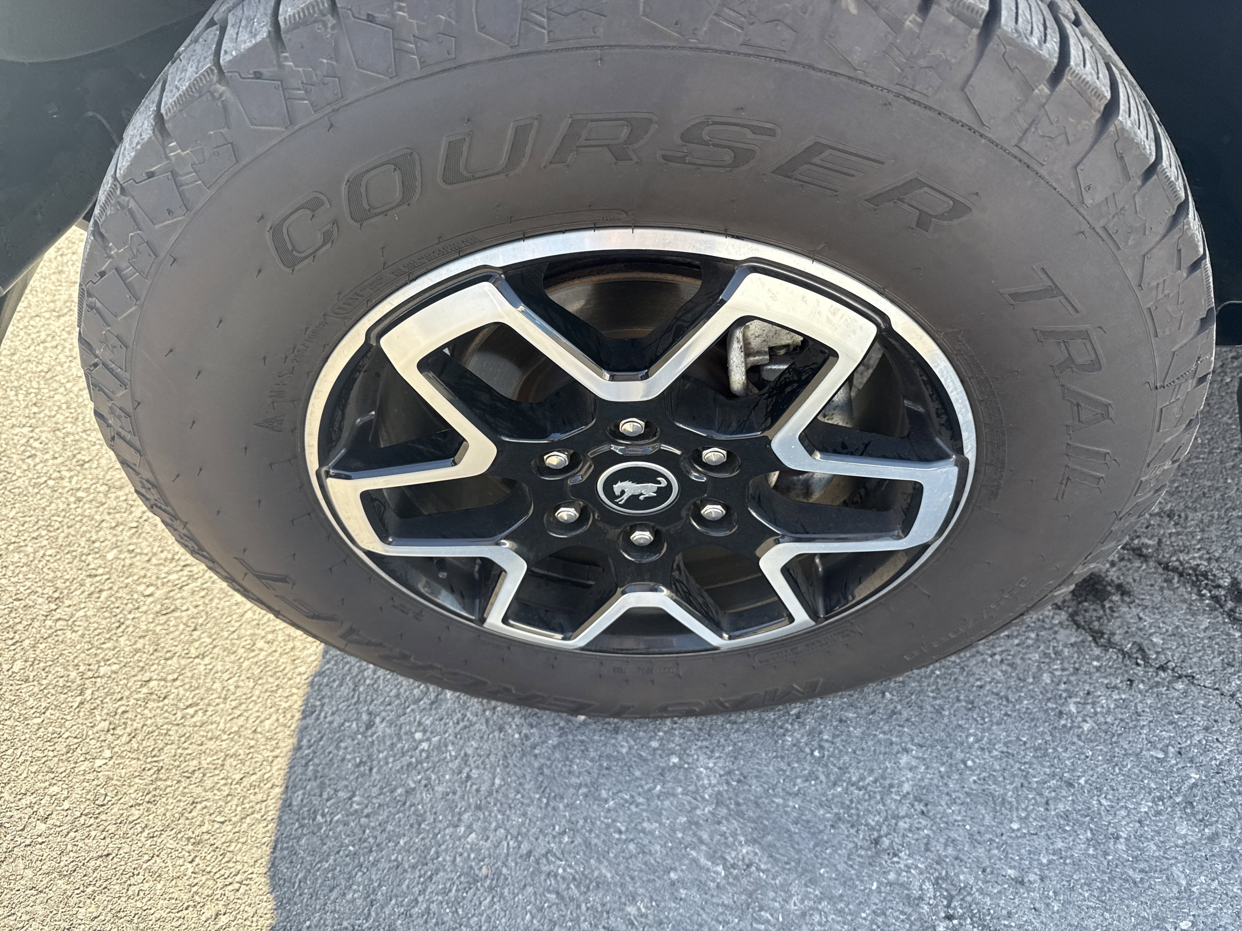 2022 Ford Bronco Base