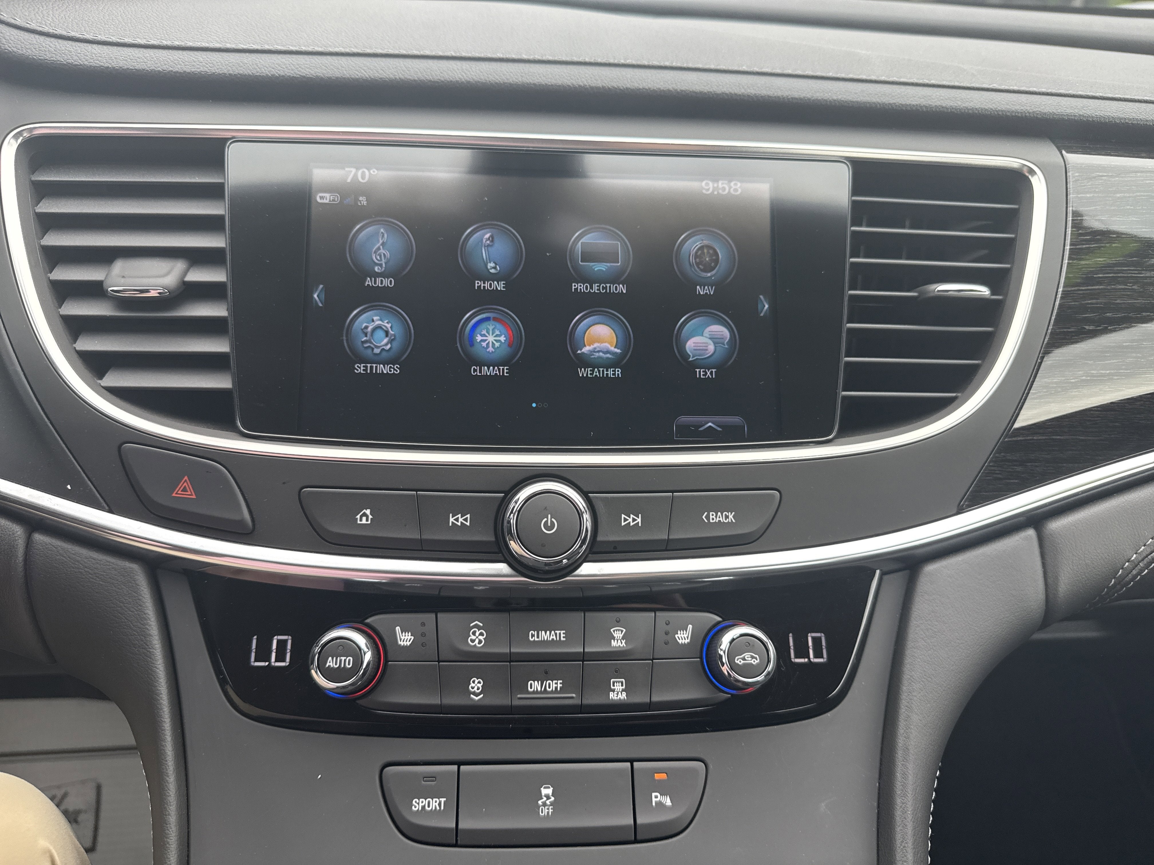 2017 Buick LaCrosse Essence