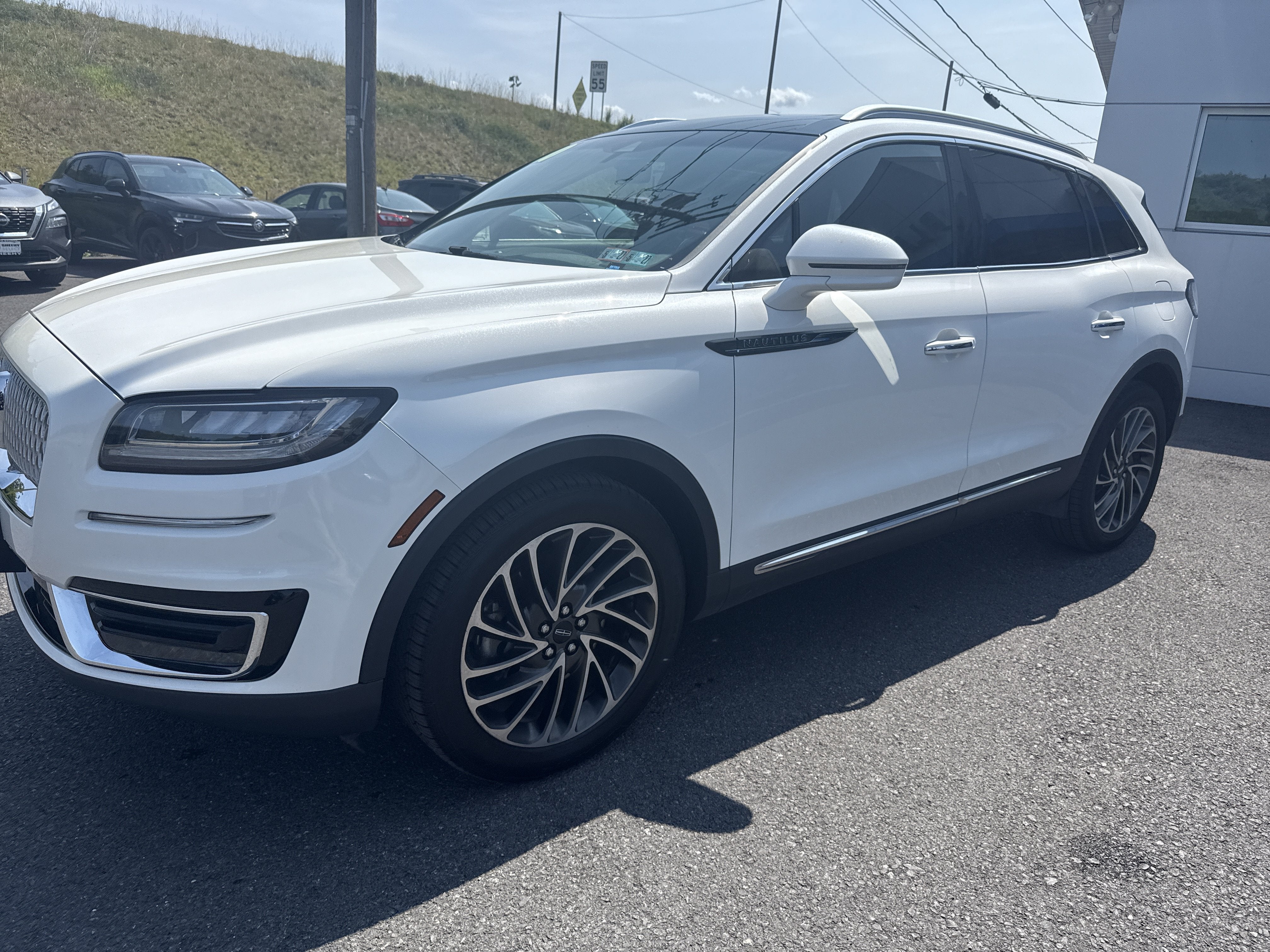 2020 Lincoln Nautilus Reserve