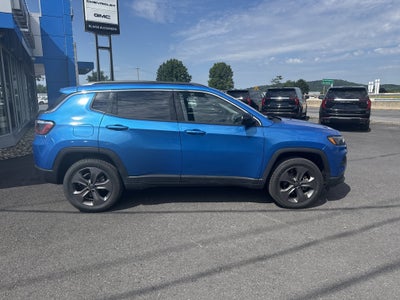 2022 Jeep Compass Latitude Lux