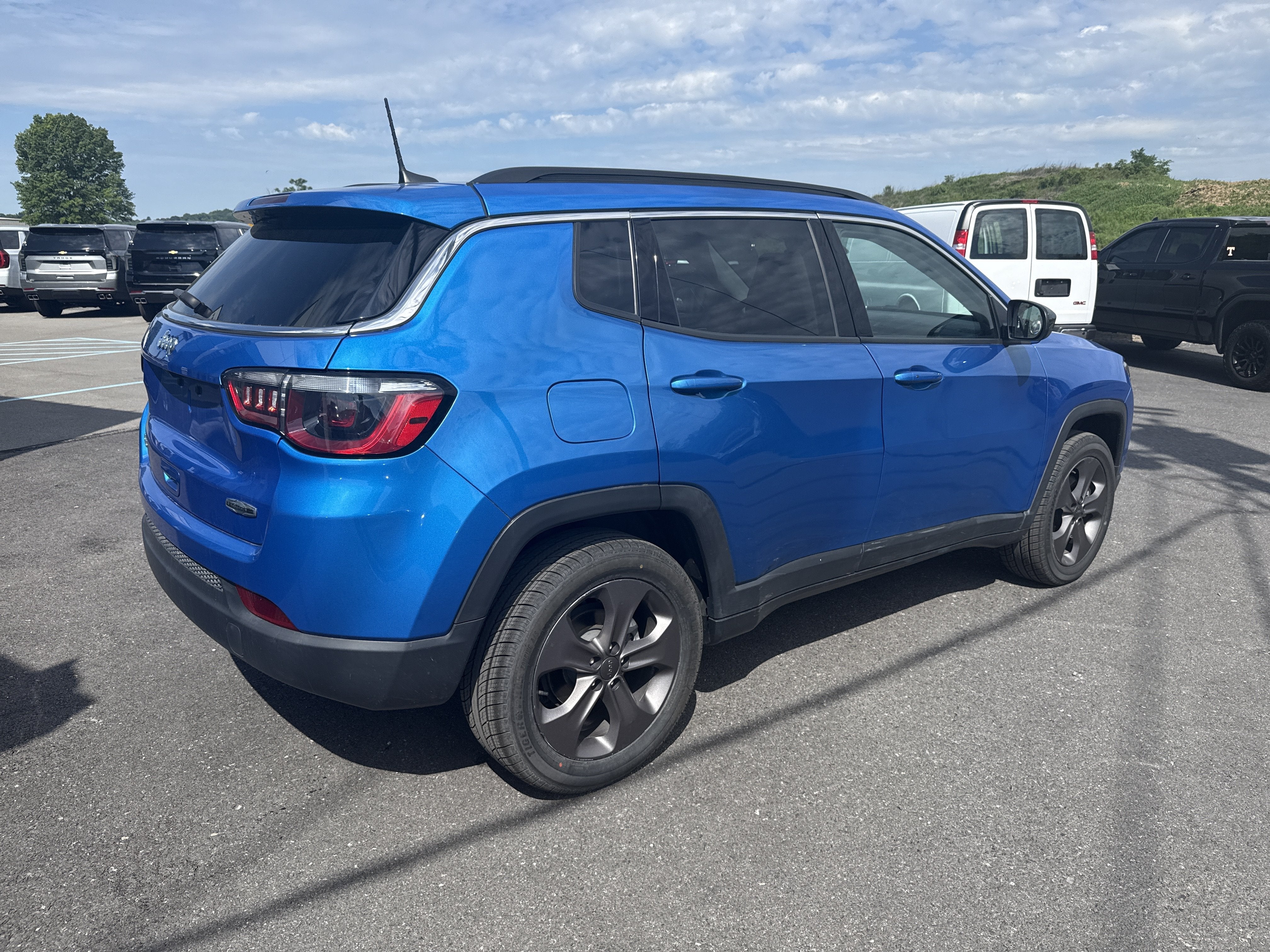 2022 Jeep Compass Latitude Lux