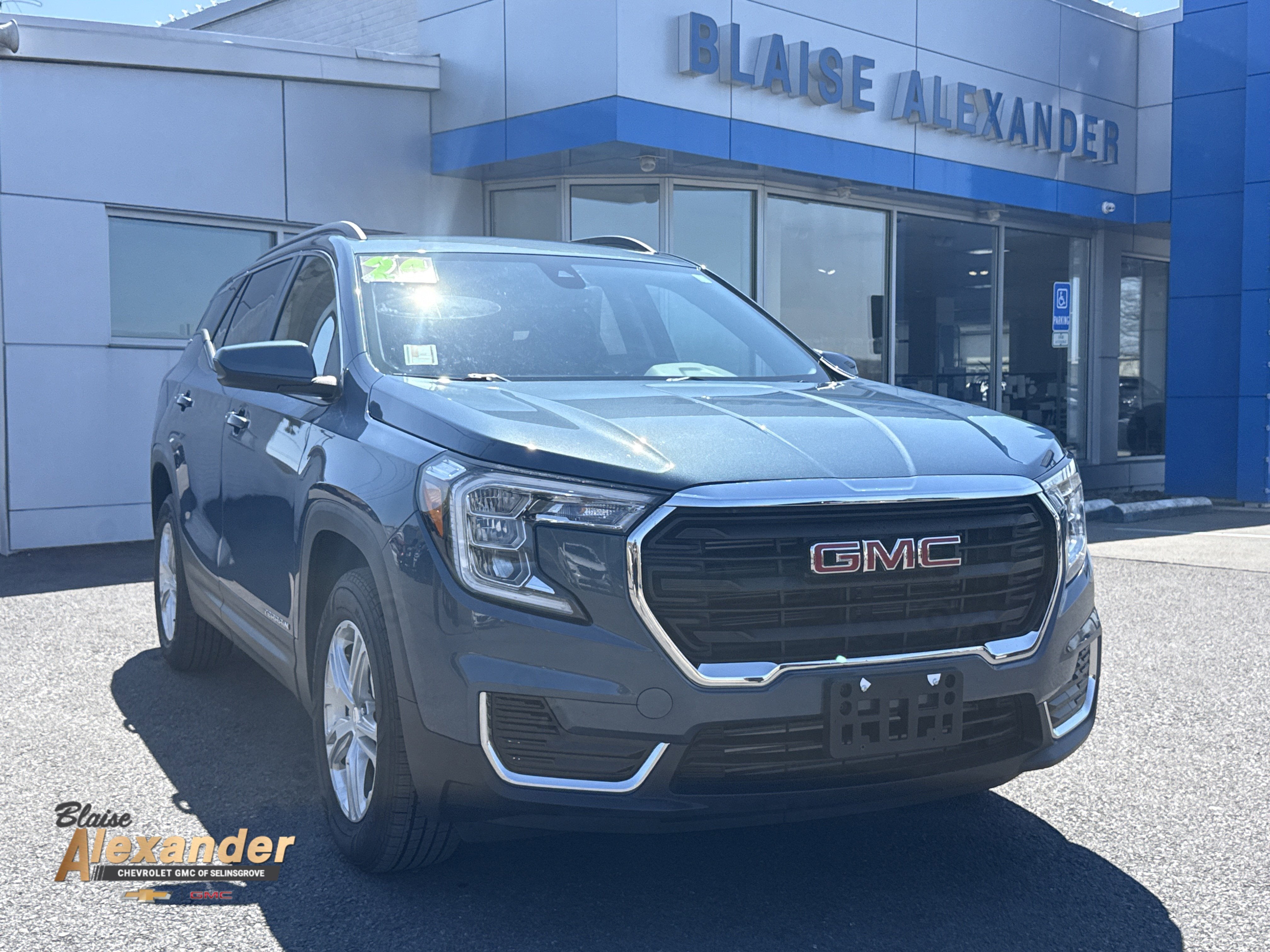 2024 GMC Terrain SLE