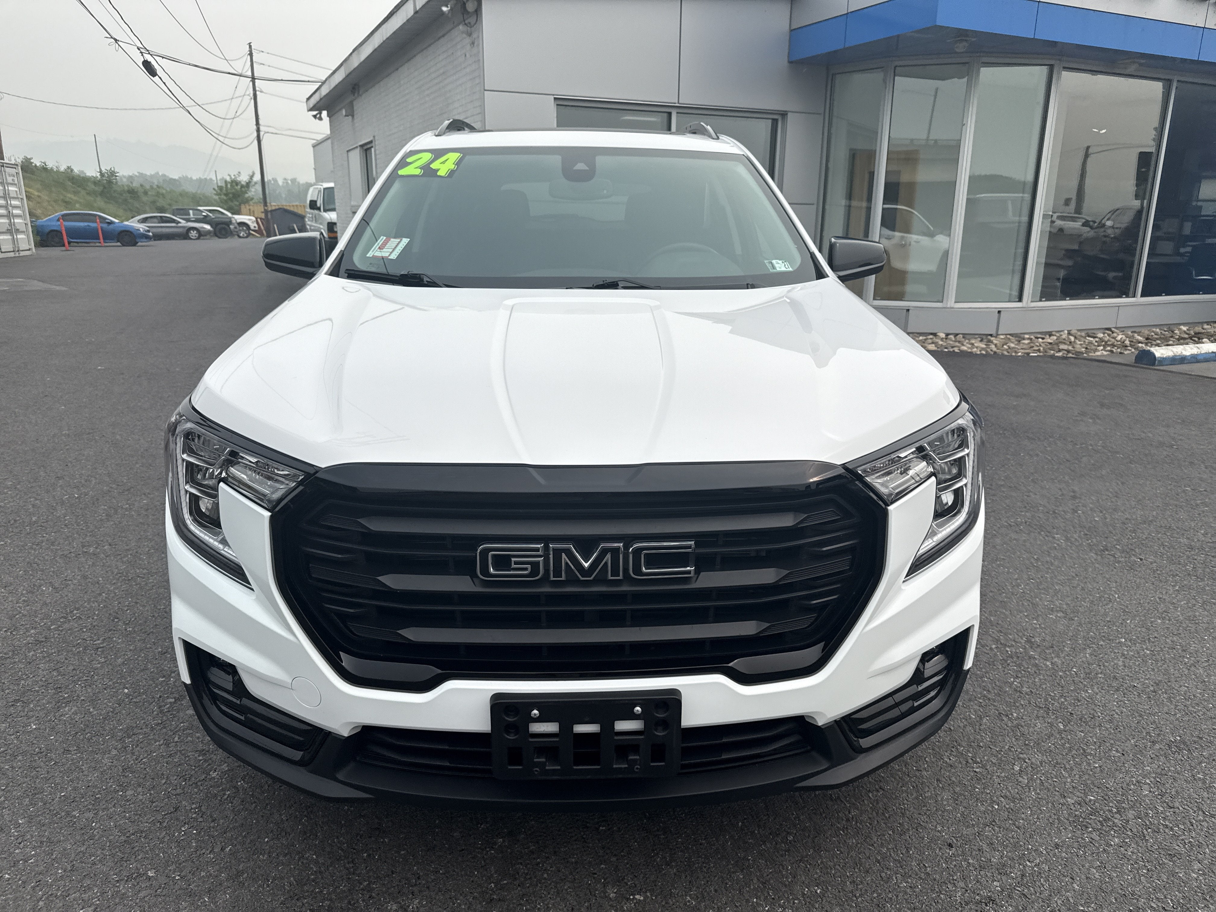 2024 GMC Terrain SLT