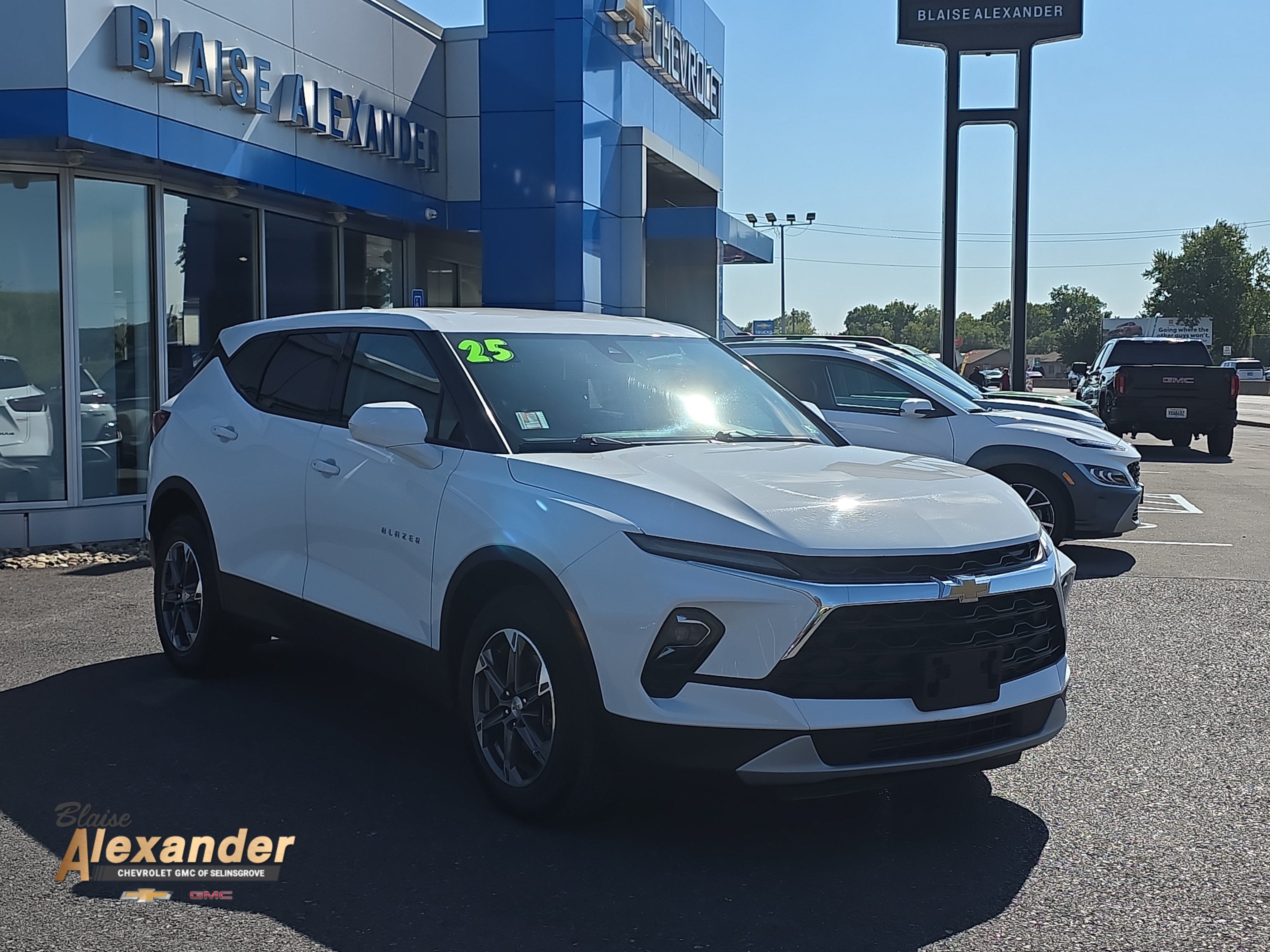 2025 Chevrolet Blazer 2LT