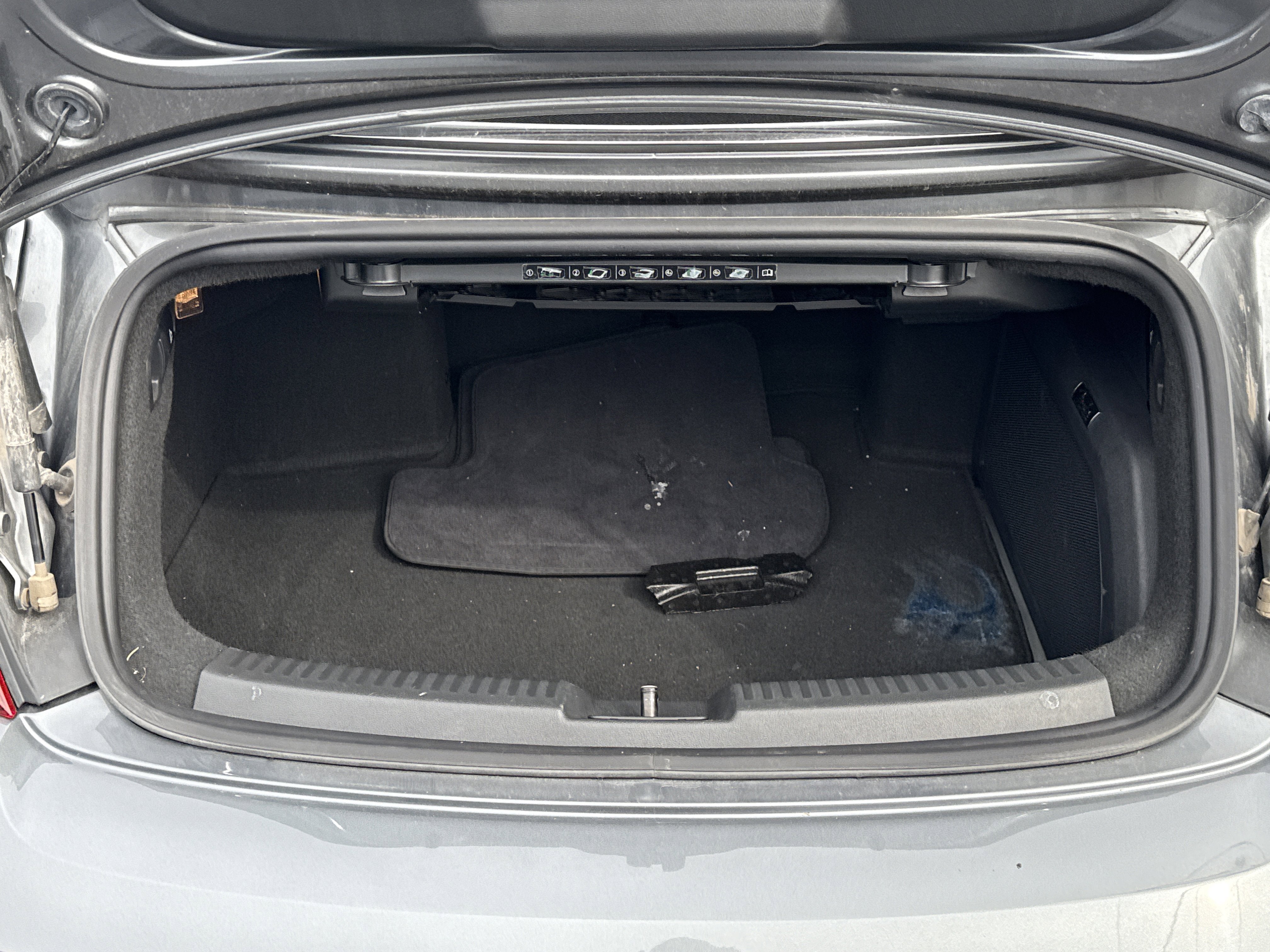 2014 Volkswagen Beetle Convertible 2.0T R-Line