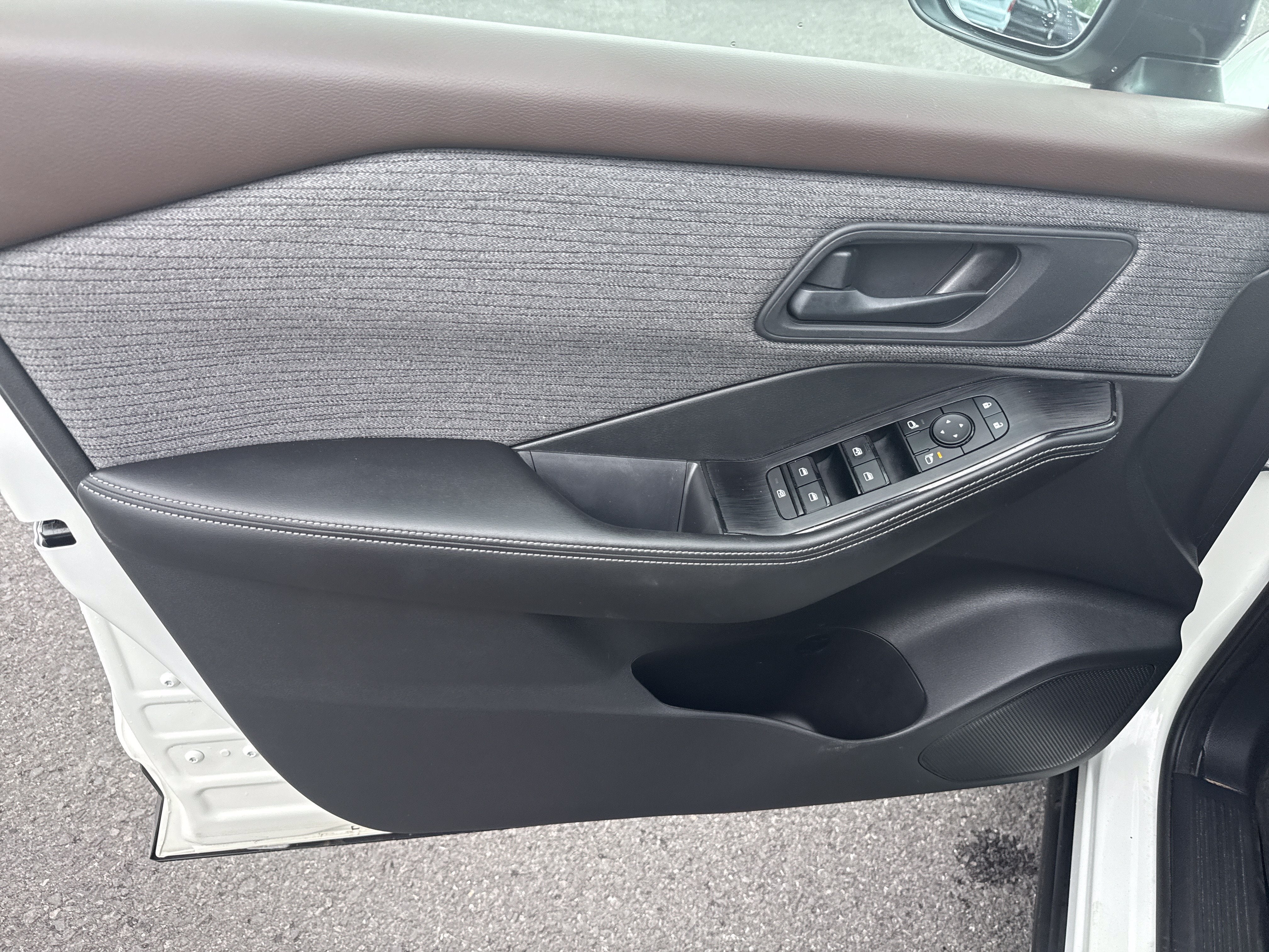 2022 Nissan Rogue S