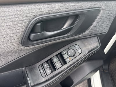 2022 Nissan Rogue S