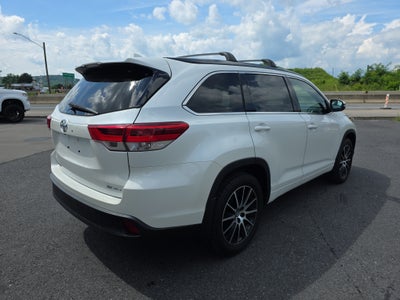2018 Toyota Highlander SE
