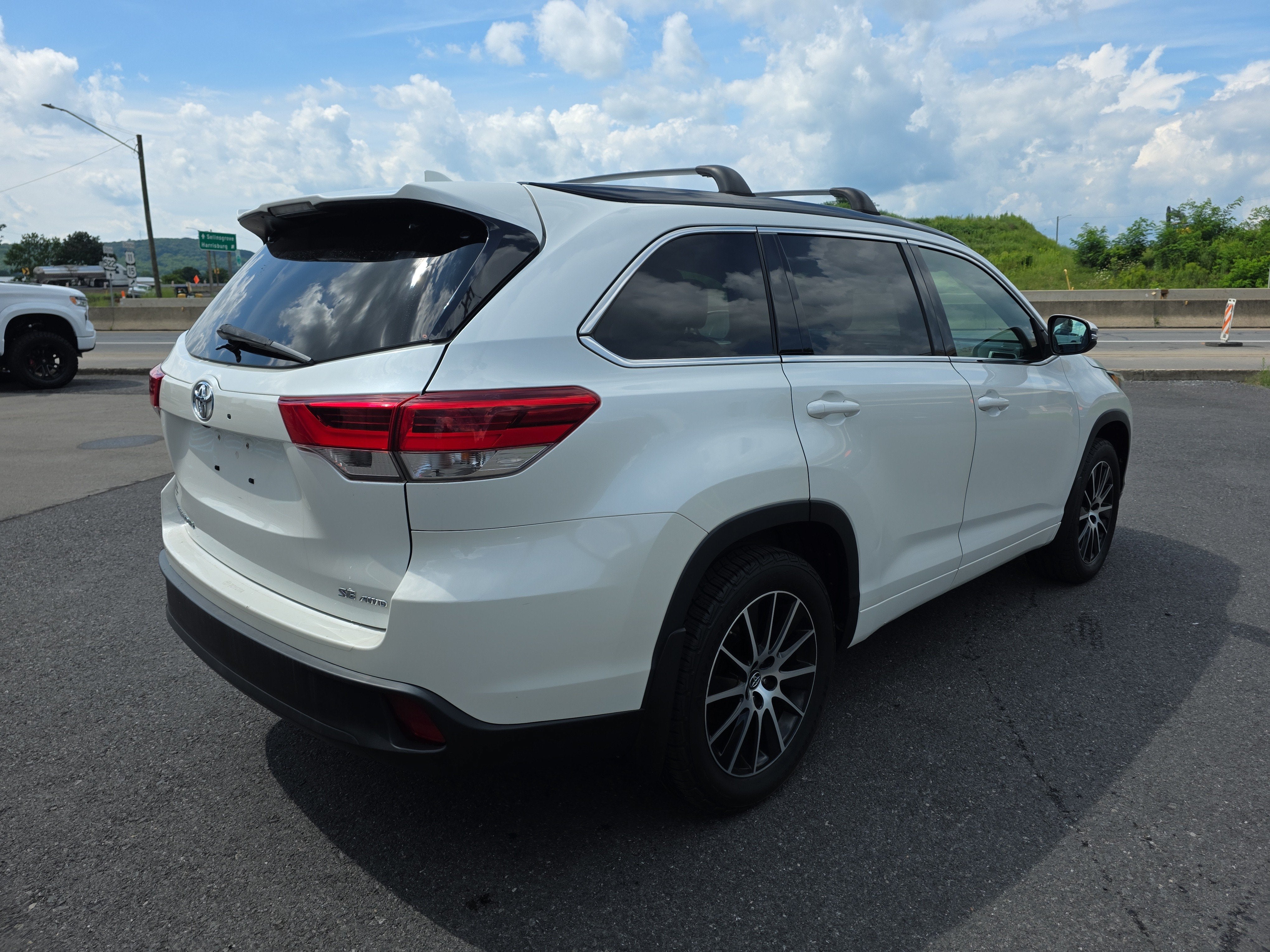 2018 Toyota Highlander SE