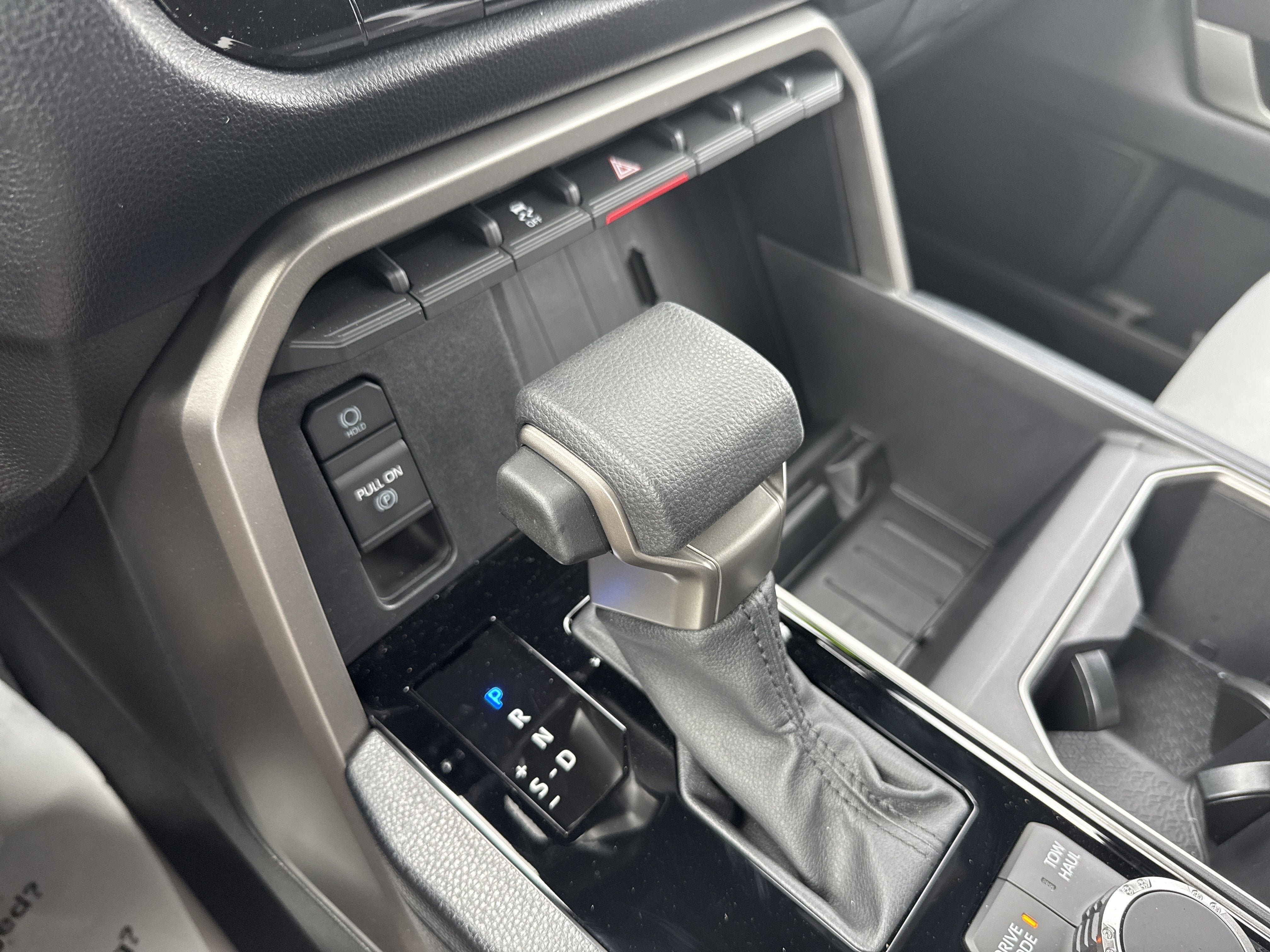 2025 Toyota Tundra 4WD SR