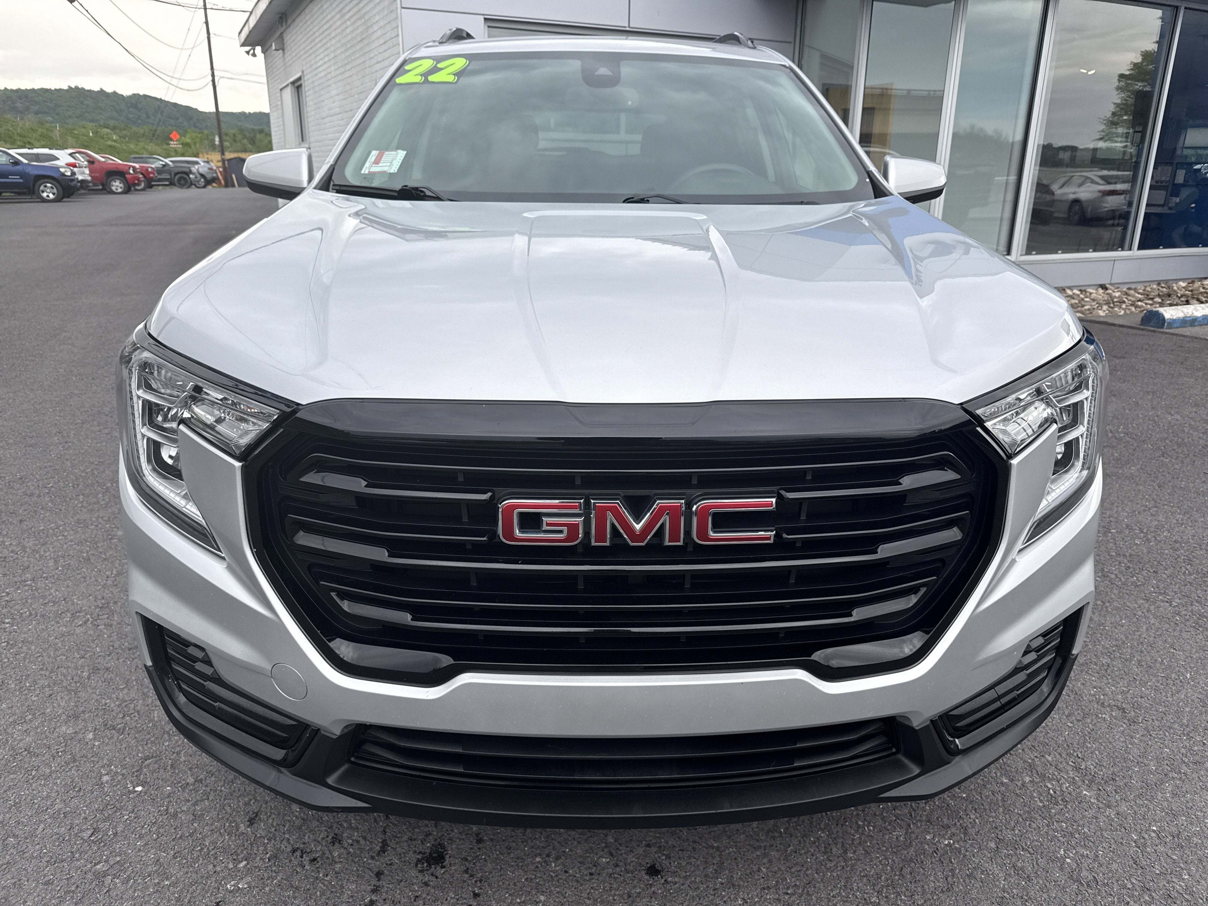 2022 GMC Terrain SLE